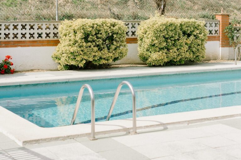 fuga en piscina